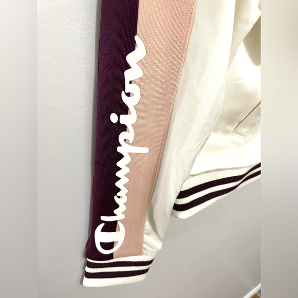 CHAMPION Off White/Pink/Purple Women’s Jacket/Sweater Large - Never Worn! - Picture 2 of 5